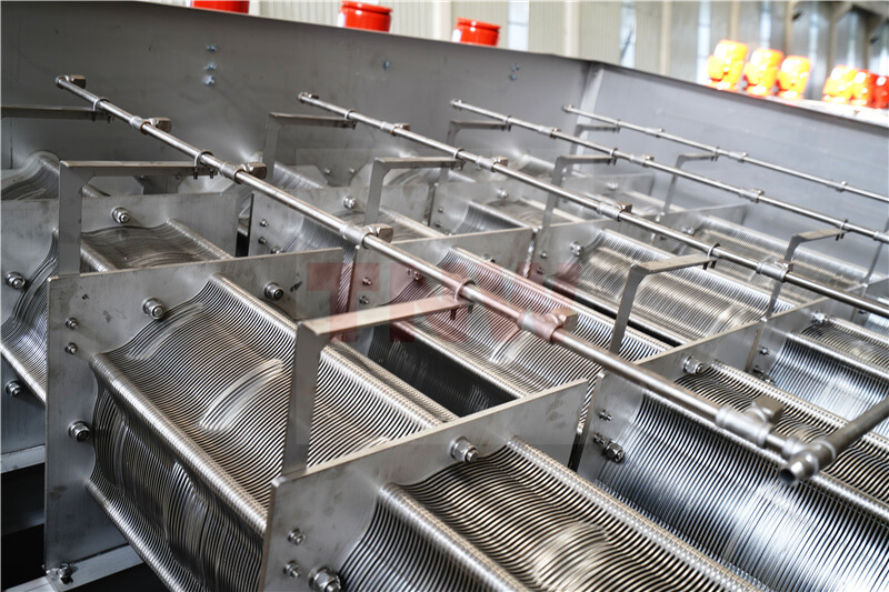 動(dòng)靜環(huán)片間隙過(guò)大或過(guò)小對(duì)疊螺機(jī)運(yùn)行有哪些具體影響？